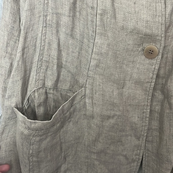 Eileen Fisher linen jacket - Picture 3 of 3